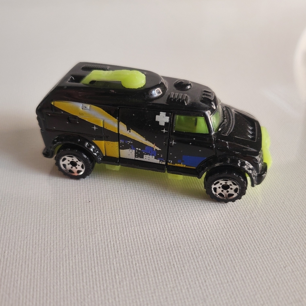 Vintage 2000 "Robot Truck" Matchbox Toy Car